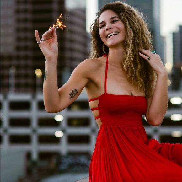 Meet your Posher, Lauren - Picture 1 of 1